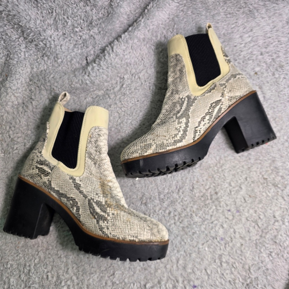 Chinese Laundry Chelsea Boots Cream Snakeskin Block Heel Women 10‎